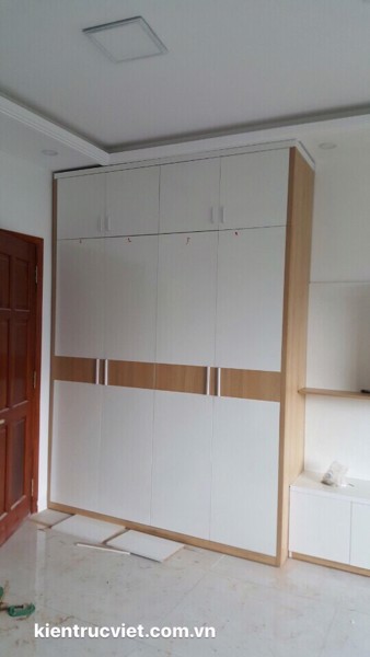 tu quan ao phongngu bo me